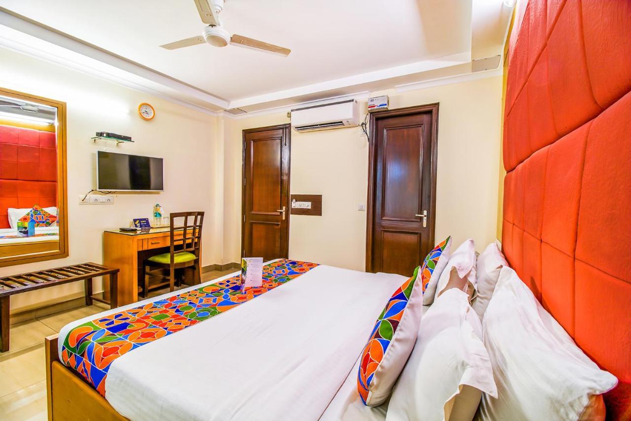 Fabhotel Signature Plaza Νέο Δελχί Εξωτερικό φωτογραφία